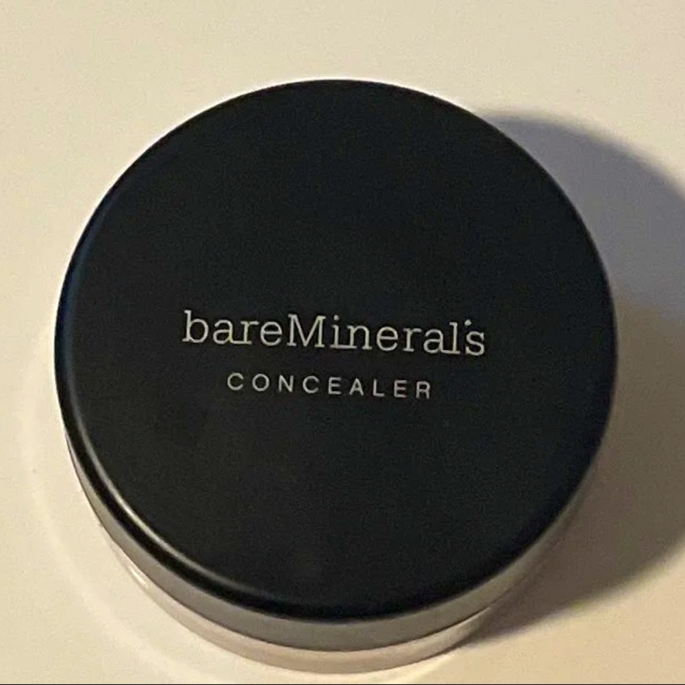Bare Minerals Concealer with spf 20